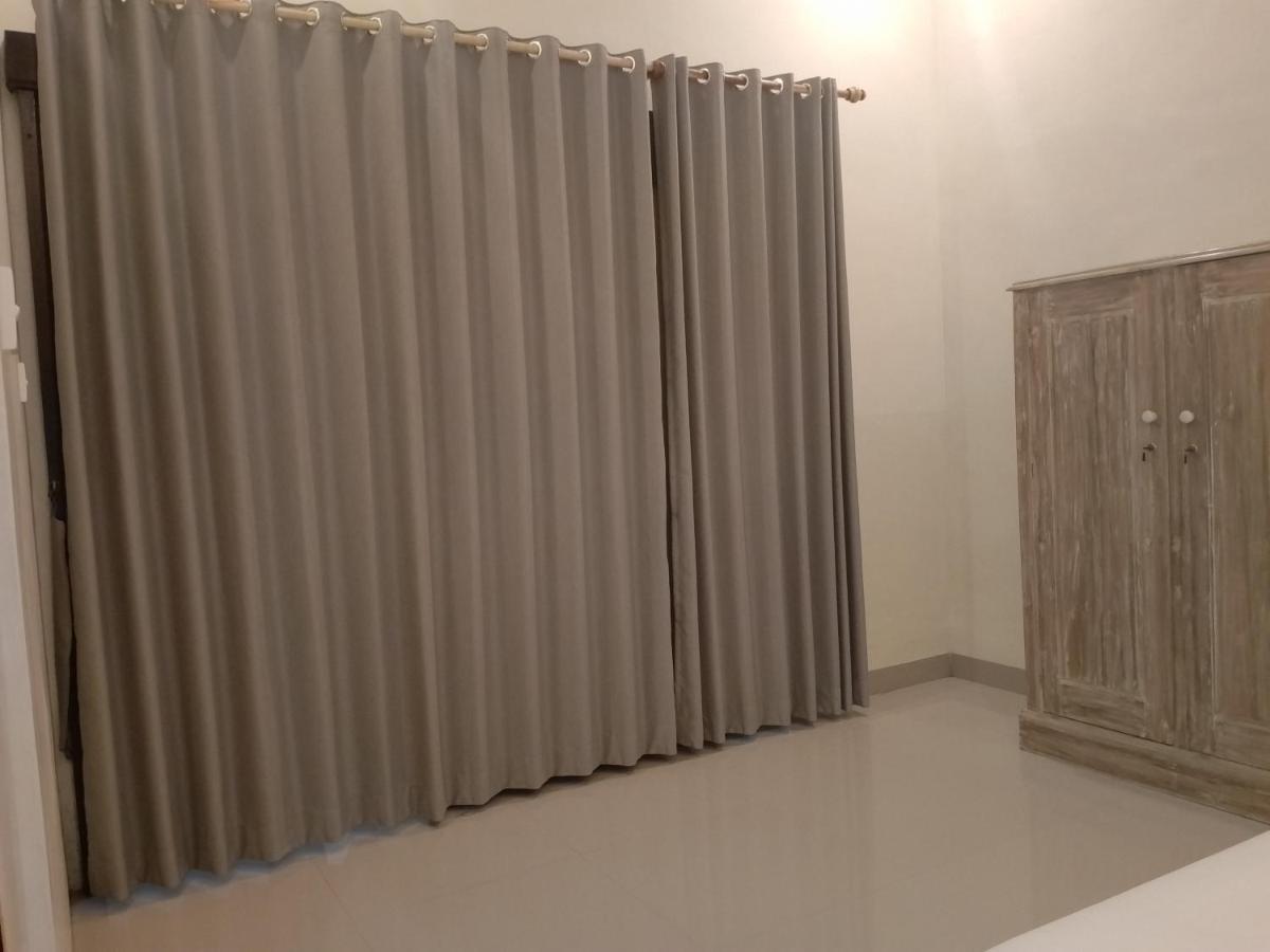 Yanti Guest House Canggu Buitenkant foto
