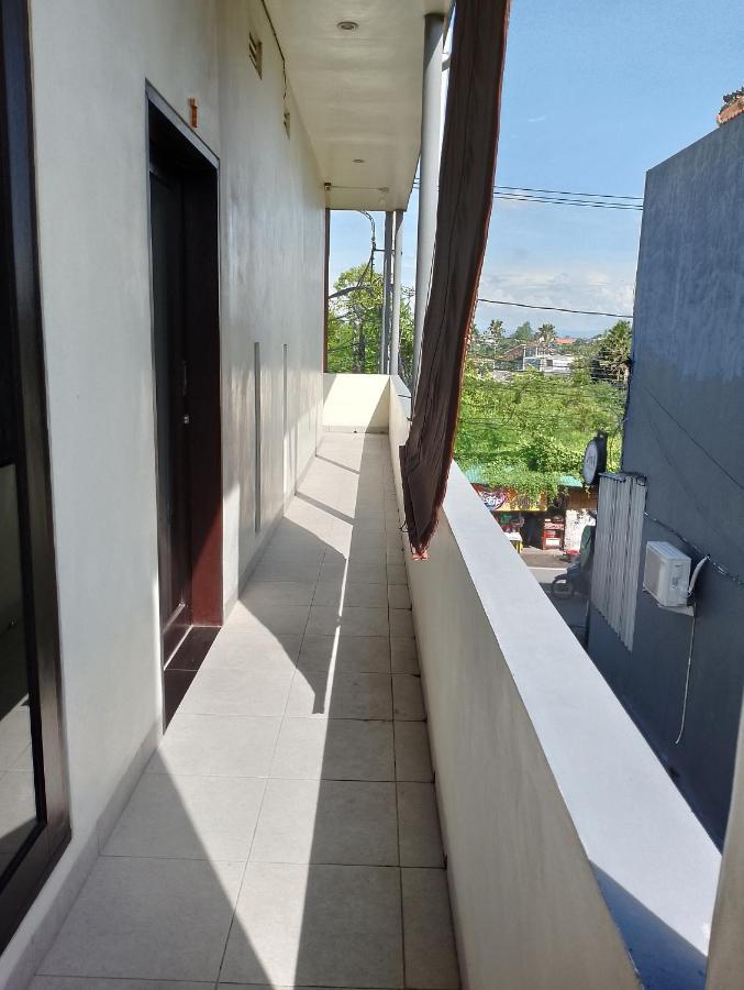Yanti Guest House Canggu Buitenkant foto