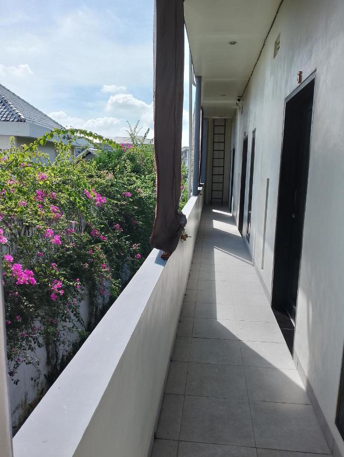 Yanti Guest House Canggu Buitenkant foto